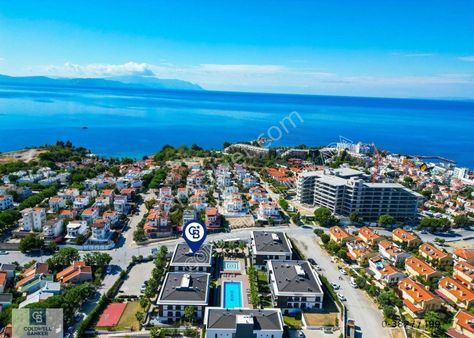 Kuşadasının En Prestijli Sitesinden 2+1 Kiralık