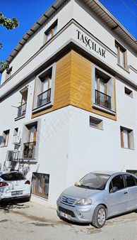 Buca Tınaztepe Hastane Yakını 2+0 Eşyalı Kiralık Daire