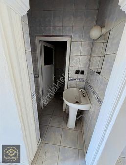 Acar Emlaktan Hükümet Konağı Karışısı 2+1 100m2 Arakat Daire