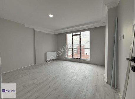 Konaştan Merkezi Konumda Satılık Sıfır Arakat Daire