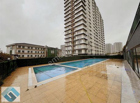 Esenyurt Gümüş Park Sitesinde Tadilatlı Temiz 2+1 Satılık Daire