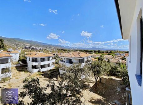 Cadde'den Güre'de Panaromik Deniz Manzaralı 4+1 Sıfır Villa