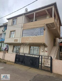 Emlak Dünyasın'dan İçi Yapılı Balkon Ve Teraslı Ön Cephe Ferah