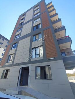 Mehmetçik Mah Satılık 2+1 90m2 Yüksek Giriş
