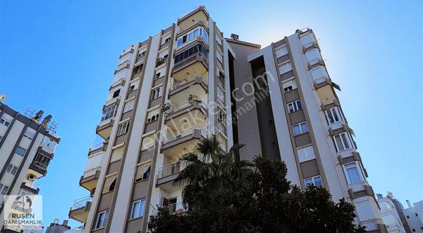 Konyaaltı Öğretmenevlerinde Geniş 3+1 Satılık Daire