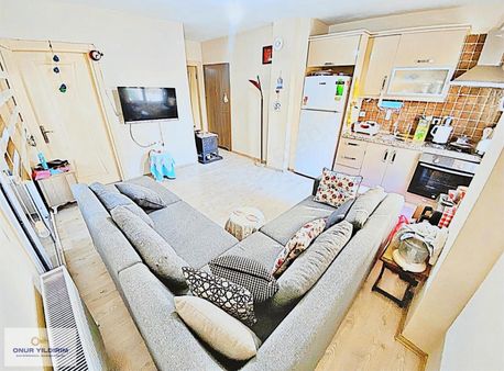 Onur Yıldırımda Fırsatlar Bitmez Şehrin Göbeğinde Satılık 1+1