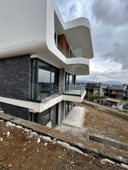 <<egeyıldız>> Güre Havuzlu Ultra Lüks Satılık Villa