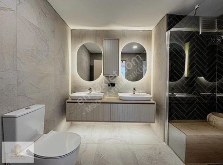 Msg'den Cadde Üzerinde Lüks Tadilatlı Ve Türk Hamamlı Arakat 3+1