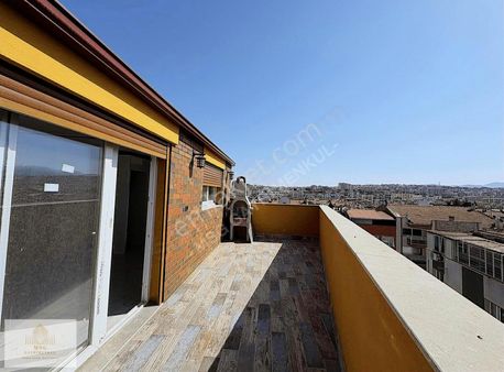 Msgden Üçyol Metro Yakını Sıfır Binada Teraslı 4+1 Dubleks Daire