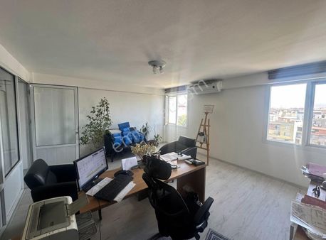 Çalışkan_dan Karabağlar Yeşillik Caddesinde Satılık Ofis &işyeri