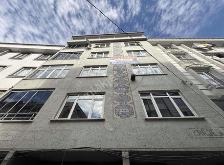 Balıkyolu Mahallesinde Kiralık 3+1 Arakat Daire