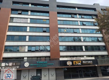 Relax Tr'den Beşevler Karya Güçlü İş Merkezinde Kiralık Ofis