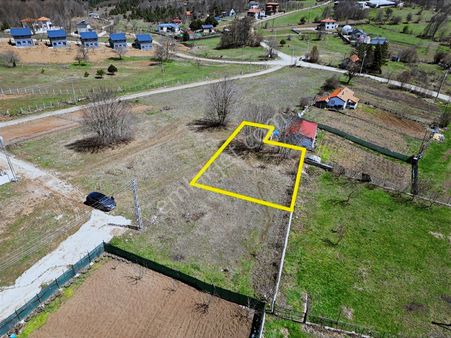 Satılık Villa İmarlı Arsa Sakarya / Pamukova / Eskiyayla Mah.