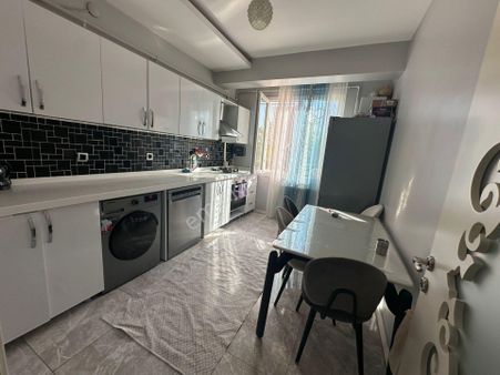 Tema Park Civarı Satılık 2+1 Daire! O Konumda Bu Fiyata Daire Yok!!!