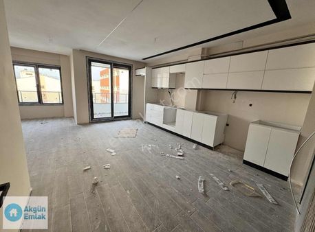 Hürriyet Mah. Kirazoğlu Hastanesi Yakını 3+1 180 M2 Dublex Daire