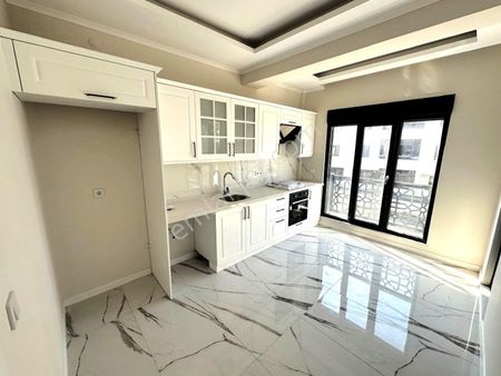 𝄞melodi'den Akçay'ın Yepyeni Enfes Projesinde 2+1 Arakat Ön Cephe Ayrı Mutfaklı Ebv Banyolu Daire