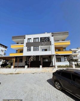 Mısırlı Gayrimenkul'den Satılık Arsuz Şirinnar Civarı 2+1 Daire