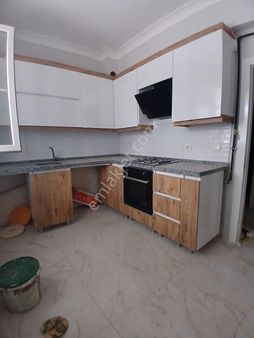 //bilici Gayrimenkulden// 3+1 Melih Gökçek Bulvarında Bahçe Katı