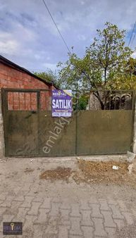 Çanakkale Merkez Dümrek Köyünde 380m2 Arsa Icınde 3+1 Satılık Ev