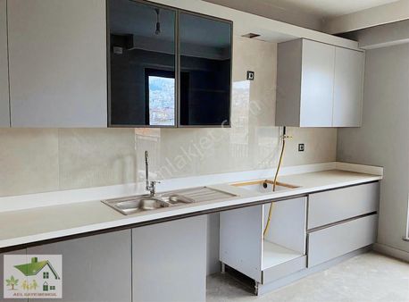 Samsun Canik Bahçeşehir Toki 4 Kat 140 M2 Köşe Başı Sıfır Daire
