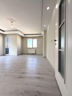 Silivri Yenimahallede 3+1 Satılık Yeni Daire ( New Life )