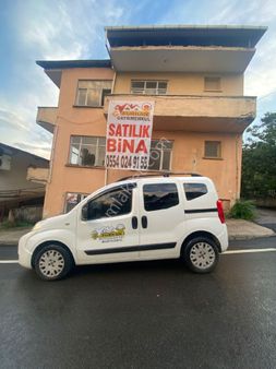 Furkan Emlak'tan Kadifekale Mevkisinde 208m2 Arsa Alanı İçerisinde 3 Katlı Müstakil Ev