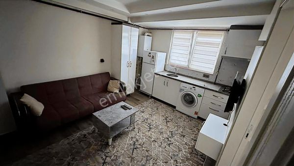 10 Nisan Karakolu Yakını Ara Kat Klimalı 1+1 Eşyalı Apart!