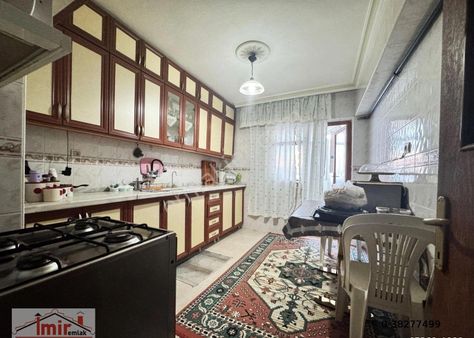 İmir Emlak Ofisinden Pursaklar Merkezde 3+1 120m2 Fırsat Daire !!!