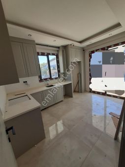 Fatih Mh. Yeniyol Altı Toros Dondurma Yakını 2+1 Satılık Daire