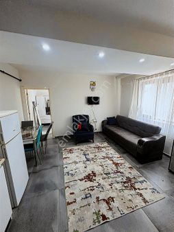 Lunaparkın Altında Ara Kat Aile Binasında Balkonlu Eşyalı Apart!