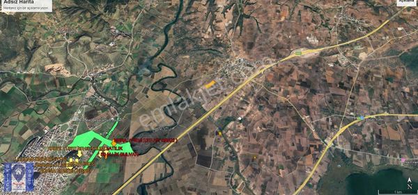 Harmanlı Mh.de Resmi Yola Geniş Cepheli,birçok İşkoluna Uygun.