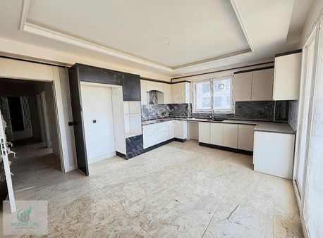 Incom Line Gayrimenkulden Yeni Cezaevi Karşısı 3+1 Lüx Daire