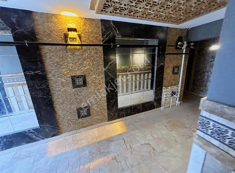 Yatırımlık Ve Oturuma Uygun Peyzajlı Sitede 3+1 Satılık Daire