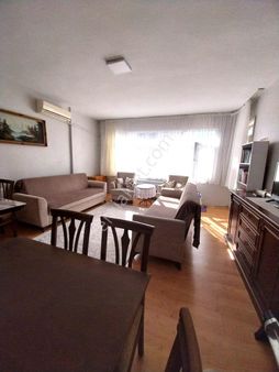 Kocaeli Gölcük Donanma Mahallesi Satılık 2+1 Yapılı Daire