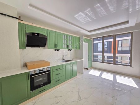 Meram Alavardı Mahallesinde Lüx 3+1 Kapalı Otoparklı Satılık Sıfır Daireler