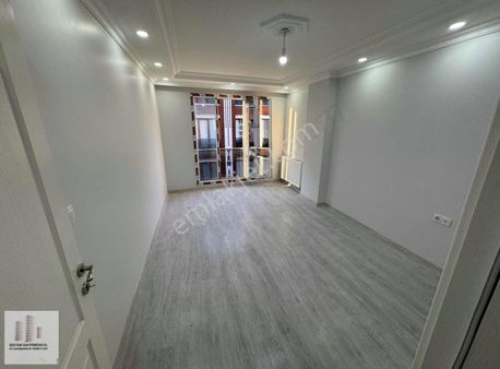 Atatürk Mahallesi 3+3 150m2 Satılık Dublex