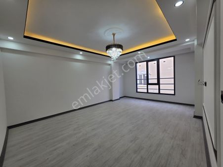 Ergünler İnşaattan 3+1 Fırsat Satılık Daire.