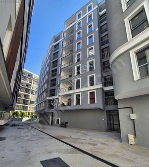 Edremit Kadıköy’de Doğalgazlı 1+1 Kiralık Daire