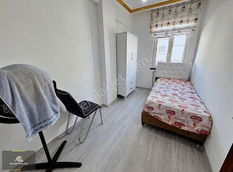 Alan Emlak; Ömürevleri Camii, Kat Mülkiyetli, Ara Kat, Asansörlü