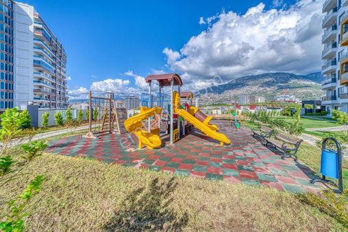 Alanya Mahmutlar'da Merkezi Konumda Eşyalı Daire