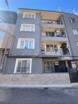 Bozyaka Sevgi Mahallesinde 4 Katlı Komple Satılık Bina