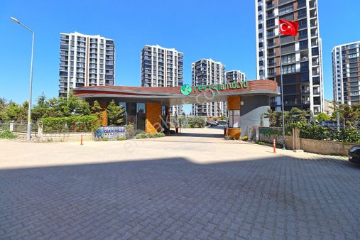 Döşemealtı Rengi Antalya Sitesinde Orman Manzaralı 2+1 Daire