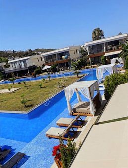 Nevi Gayrimenkuldan Satılık Villa