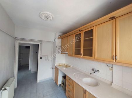 Sincan Akşemsettin Mahallesi Okul Yanı Kiralık 3+1 Fırsat Daire