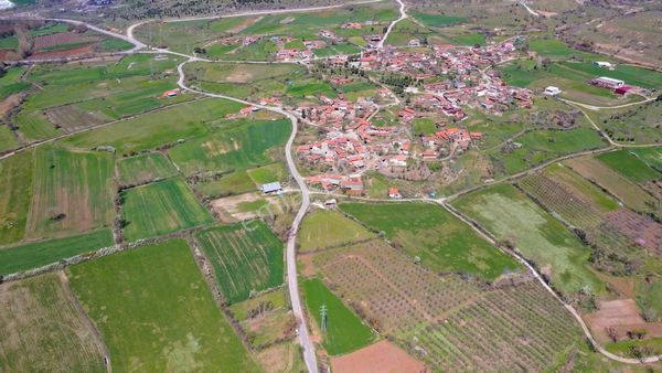 Çanakkale Kordon'a 40dk ! Köy Asfalt Kenarında İmarlı Arsa !!!