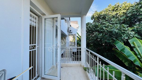 Kemer’de Satılık Dağ Manzaralı Dublex Daire