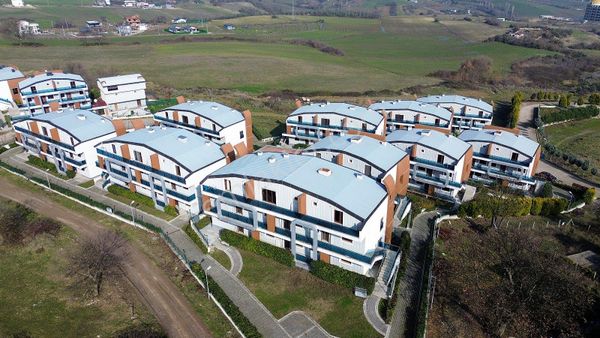 Mia Thermal Sitesi'nde 4 Odalı Ve Geniş Teraslı Dubleks Daire