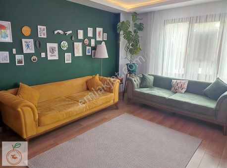 Üsküdar Merkeze Yakın Satılık 2+1 Daire