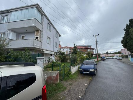 Sakarya Karasu Satılık 2+1 Yük Giriş Bahçe Kulanim Daire