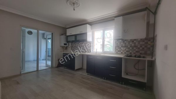 Altındağ - Feridun Çelik Mahallesinde İskonto Market Yakınında 3+1 Satılık Daire !!